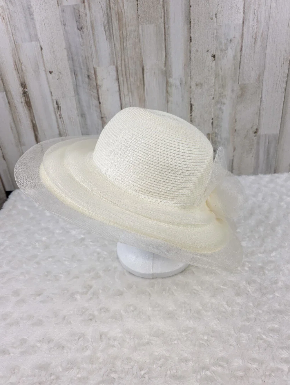 Cream-Colored Vintage Ladies' Tulle Straw Hat One Size - Picture 2 of 10